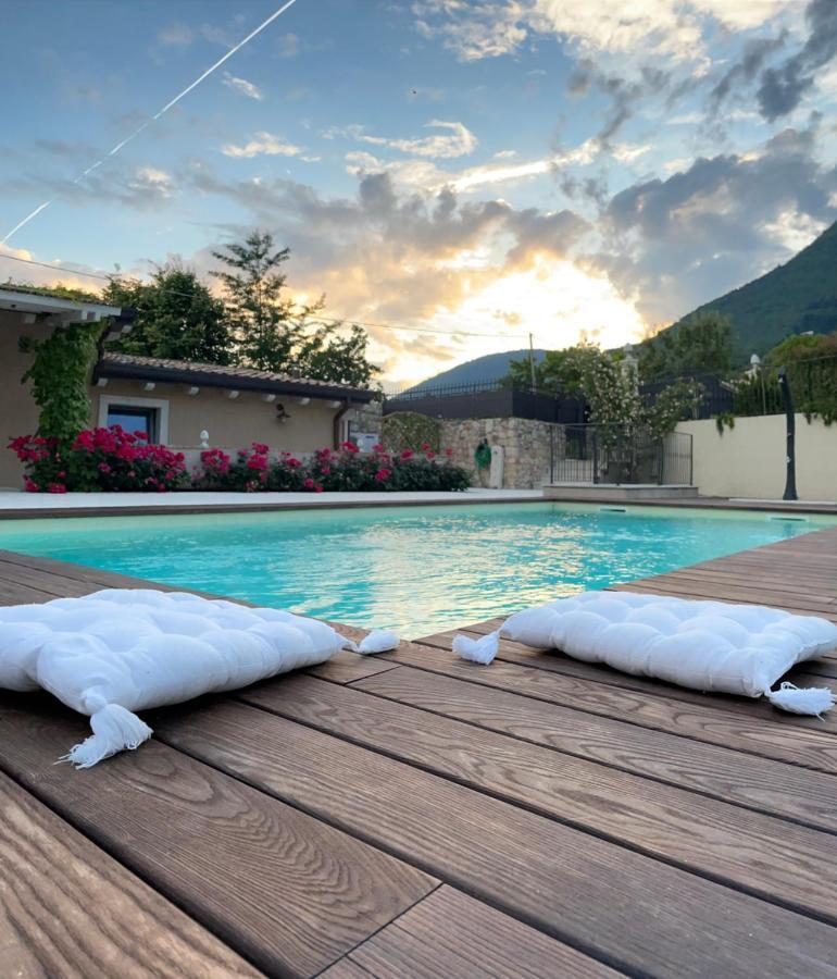 Corte Caiar Bed&Breakfast คาปริโน เวโรเนเซ ภายนอก รูปภาพ