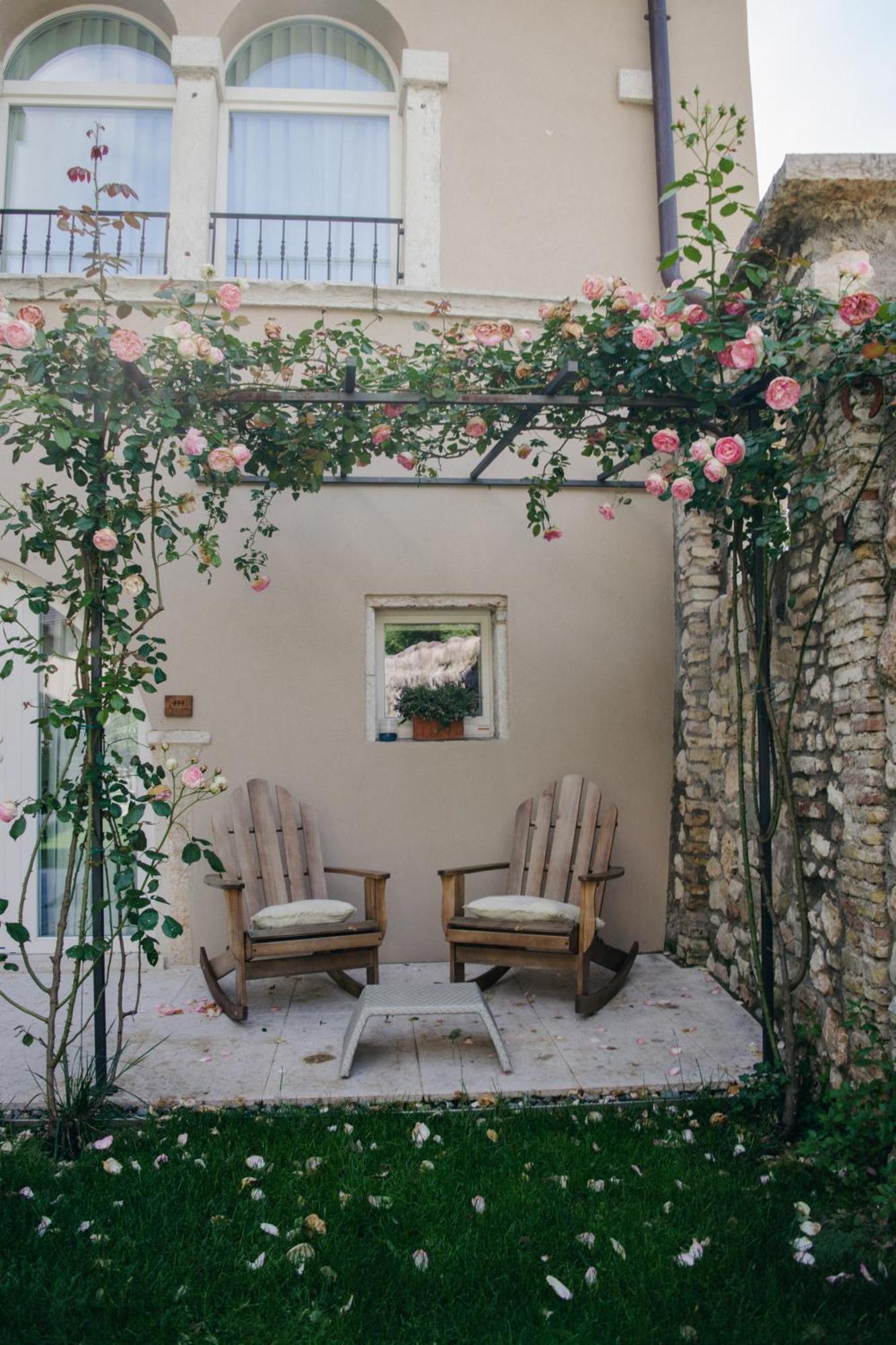 Corte Caiar Bed&Breakfast คาปริโน เวโรเนเซ ภายนอก รูปภาพ